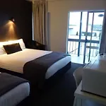 The Riccarton Hotel