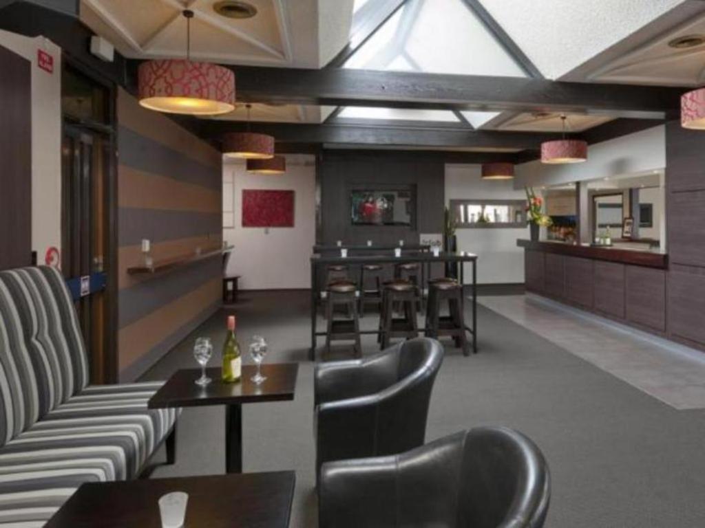The Riccarton Hotel 3*